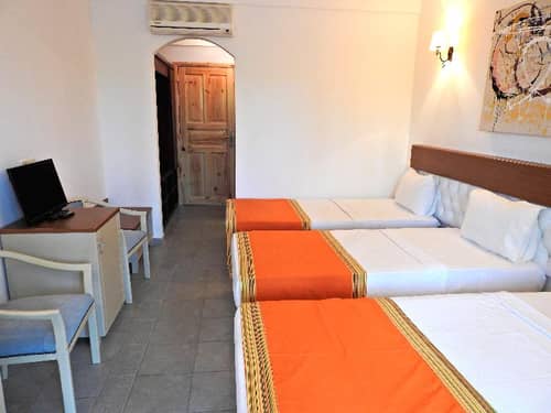 Tiana Beach Resort