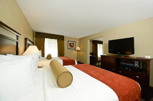 Best Western Plus Prairie Inn