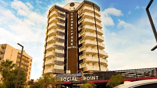 The Corner Park Hotel
