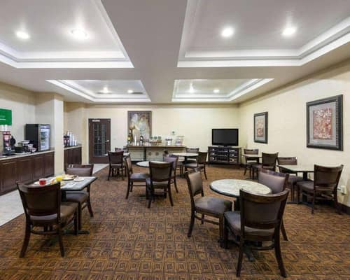 Comfort Inn & Suites Regional Medical Center
