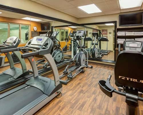 Comfort Suites Airport Charlotte Area