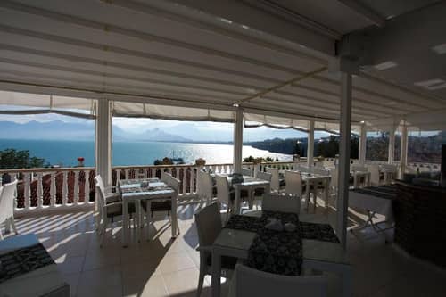 Bacchus Pension