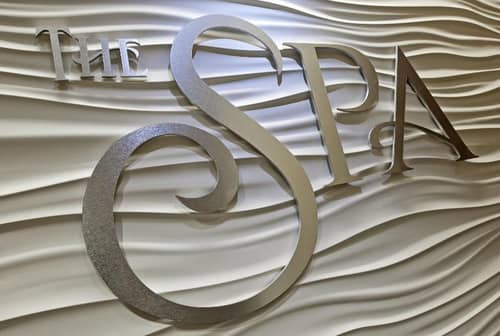 The Ballantyne, a Luxury Collection Hotel, Charlot