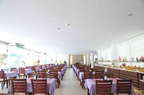 Montebello Resort & Spa