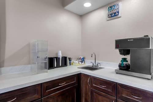 Americas Best Value Inn Houston at I-45 & Loop 610