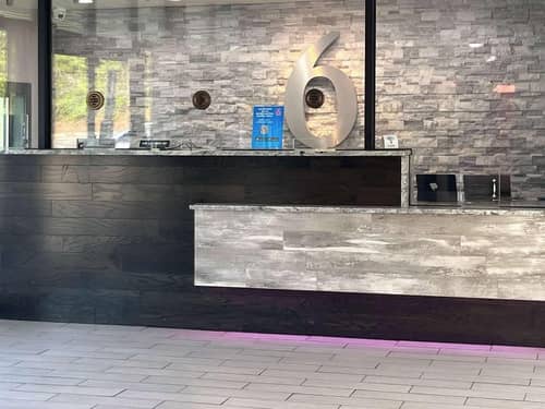 Motel 6 Raleigh, NC – Downtown South