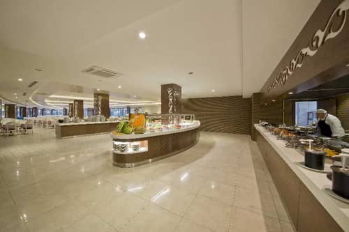 Raymar Hotel