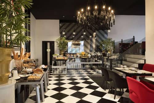 Ramada Hotel & Suites By Wyndham Istanbul Sisli