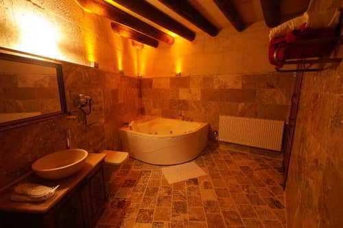 Avanos Suites
