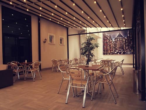 Niconya Port Suites & Hotel