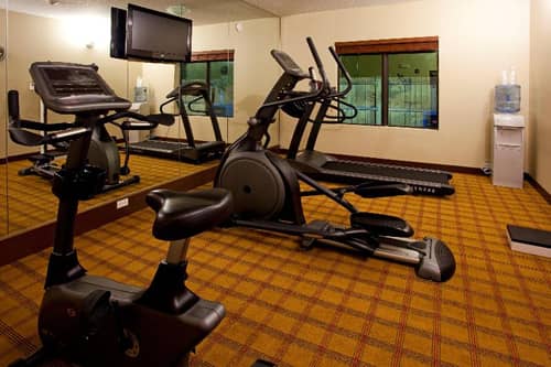 Holiday Inn Express and Suites Jacksonville Maypor