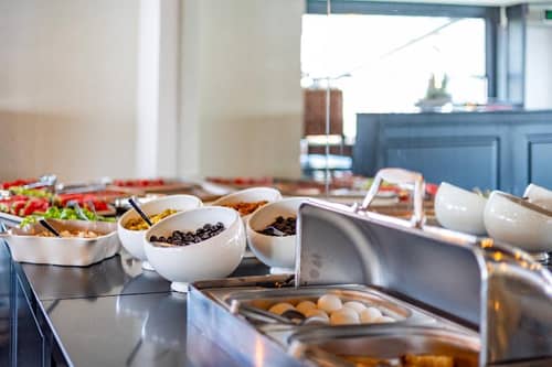 De Manor Boutique Adult Only +16  Age