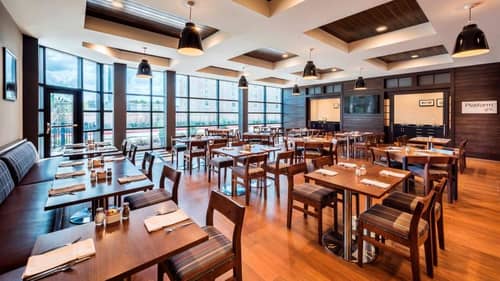Four Points by Sheraton Houston Intercon Airport
