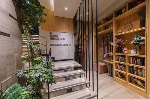 Ayramin Hotel