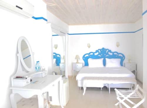 Otel Mavi Beyaz Palamutbükü