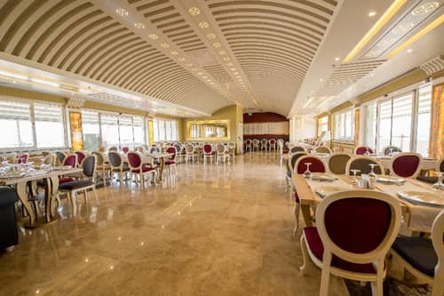 Altintas Otel And Spa