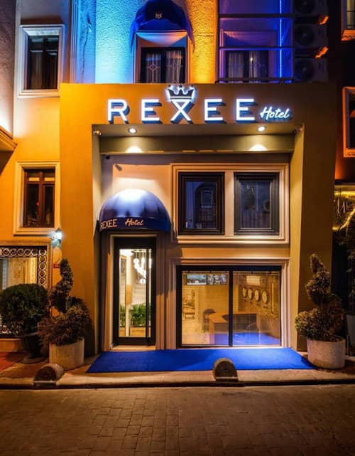 Rexee Hotel