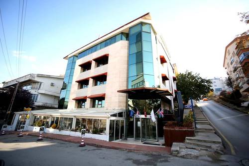 Grand Nora Hotel
