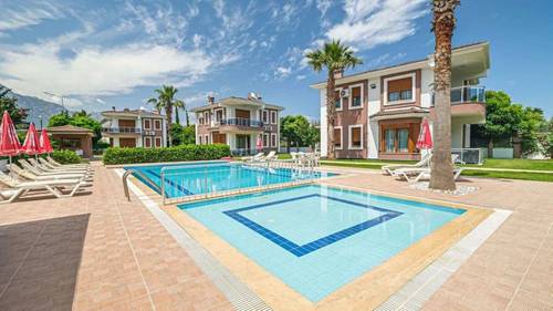 Pak Family Villas