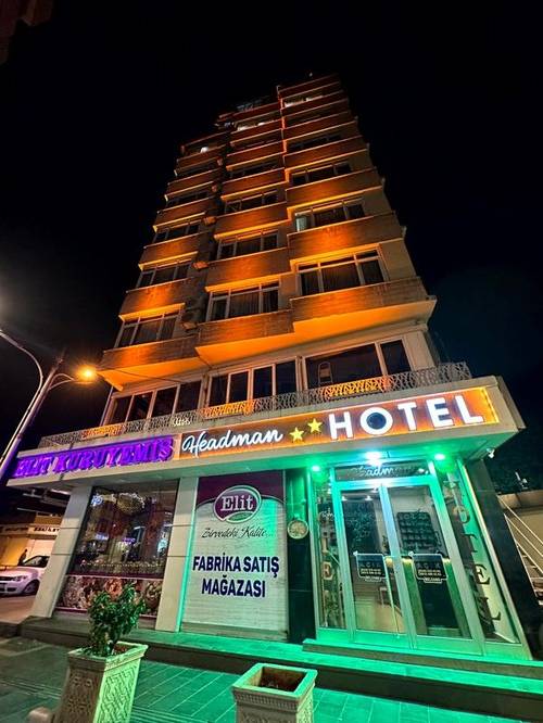 Headman Hotel