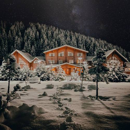 Kümbet Dağ Evi
