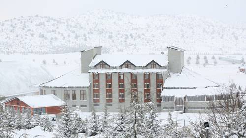 West Davraz Hotel
