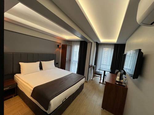 DB Hotel 