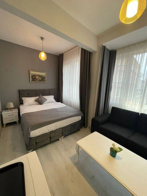 Oldmile Palace  Hotel