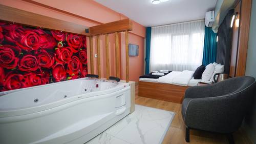 Luka Suit Hotel