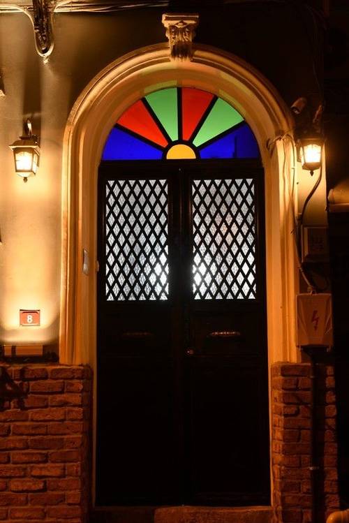 Andi Hotel