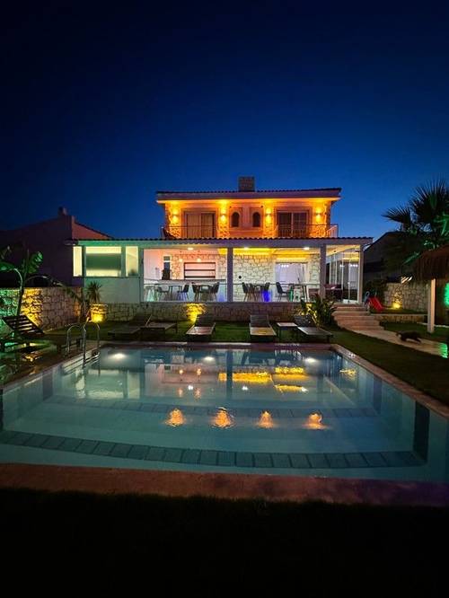 Mayan Suites