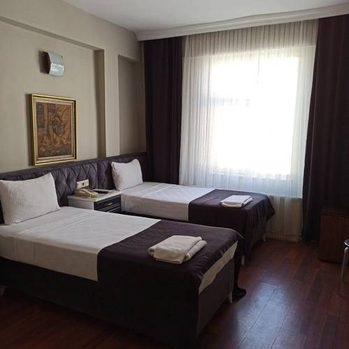 Yeni Hotel