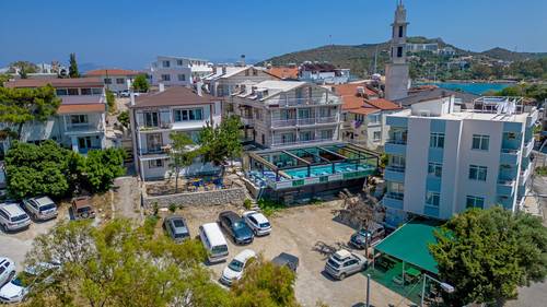 Huzur Royal Hotel