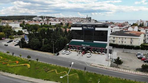Mills Hotel