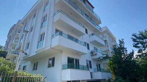 Ismail Yilmaz Apart