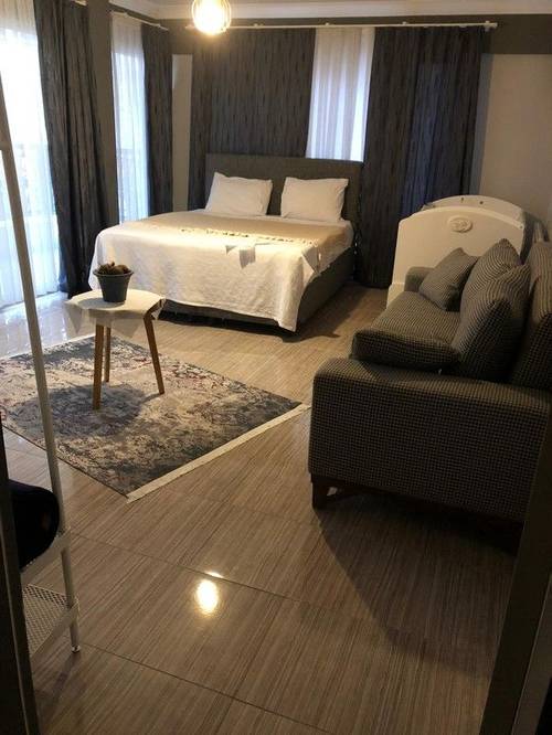 Lion Boutique Hotel