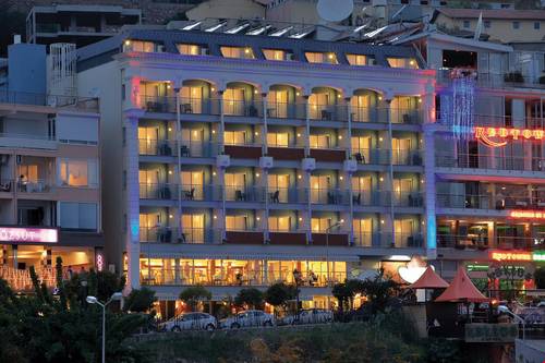 Quattro City Seaport Hotel