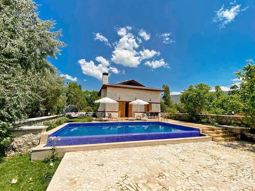 Villa Kev-01