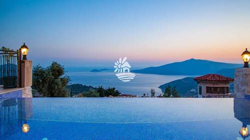 Villa Blue