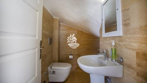 Villa Cennet 2