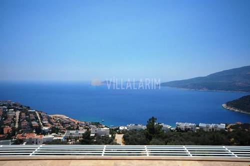 Villa Hill Side 1