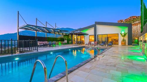 Villa Babil 2