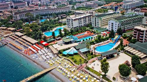 Arma's Beach Hotel