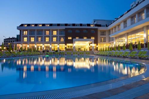 White Lilyum Hotel