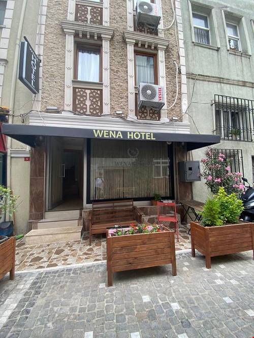 Wena Hotel