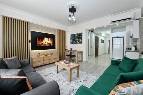 Somer Suite 10