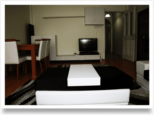 Red Apple Suites