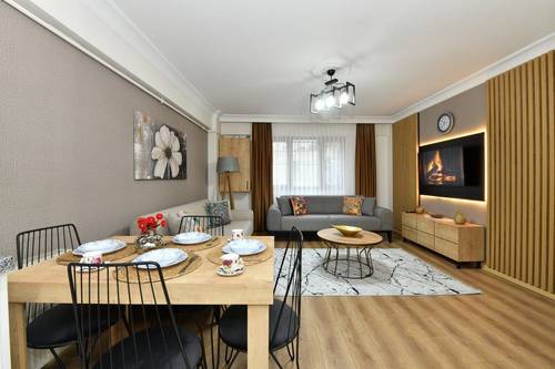 Somer Suite 4