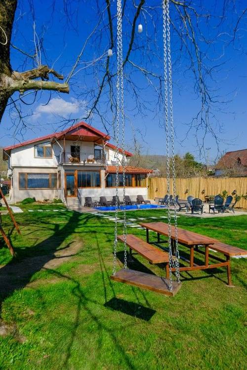 Sepetçi Göl Evi