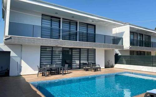 Villa Deluxe 6